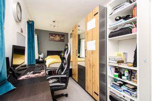 Photo 7- click for photo gallery